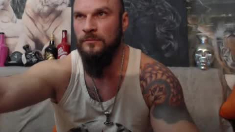 Snapshot of viking_me chatting on 02/22/25, 07:14 viking online show from 02/22/25, 07:14