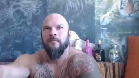 Snapshot of viking_me chatting on 09/24/25, 06:28 viking online show from 09/24/25, 06:28