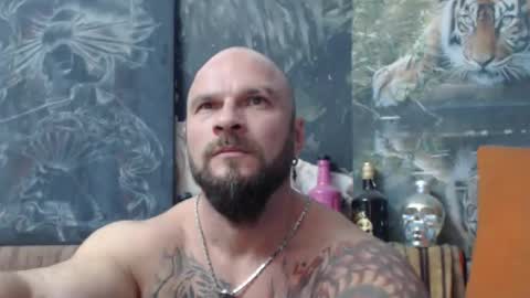Snapshot of viking_me chatting on 10/05/25, 06:39 viking online show from 10/05/25, 06:39