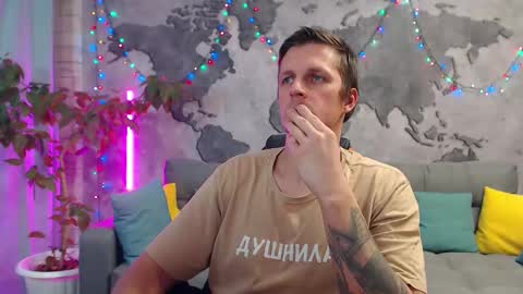 vikingchrisss online show from 12/20/25, 11:17