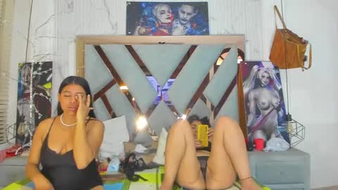 Snapshot of vikitomson chatting on 12/29/24, 04:19 vikiTomson online show from 12/29/24, 04:19