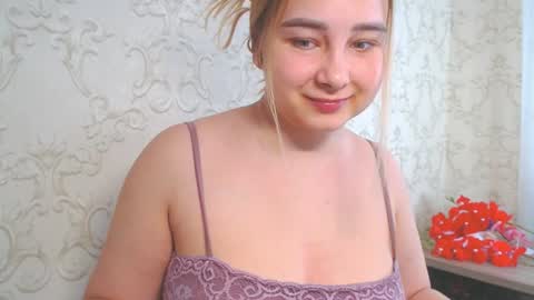 Snapshot of vikiwaitingforyou chatting on 06/28/26, 10:10 Vitoria online show from 06/28/26, 10:10