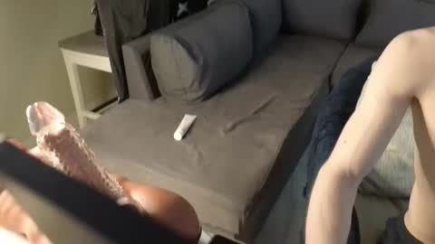 Snapshot of viksons chatting on 10/30/25, 05:35 Max online show from 10/30/25, 05:35