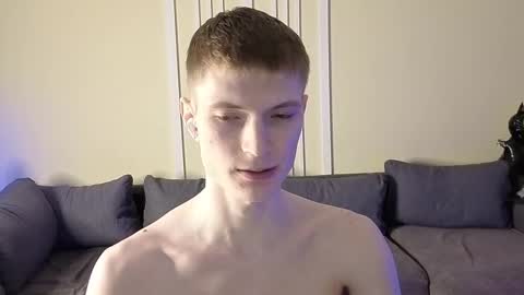 Snapshot of viksons chatting on 01/16/26, 02:43 Max online show from 01/16/26, 02:43