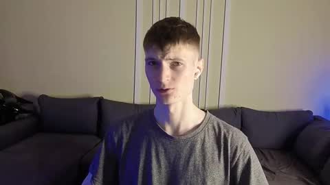 Snapshot of viksons chatting on 02/14/26, 07:21 Max online show from 02/14/26, 07:21