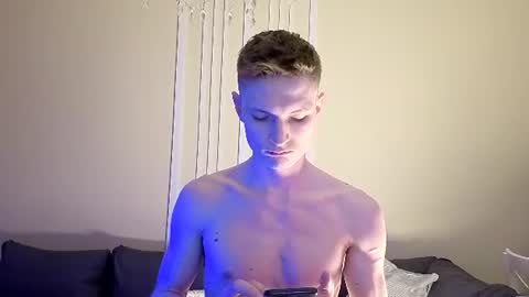 Max online show from 06/11/26, 07:34