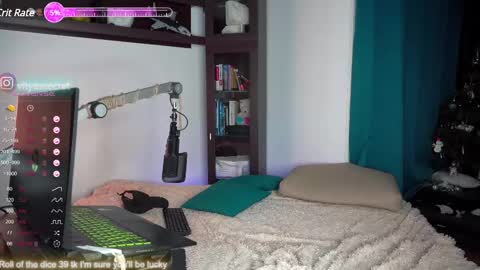 Snapshot of viktor_secret chatting on 02/16/25, 03:26 fansly VITEKsecret online show from 02/16/25, 03:26