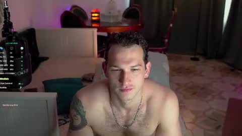 Snapshot of viktor_secret chatting on 07/17/26, 05:25 fansly VITEKsecret online show from 07/17/26, 05:25