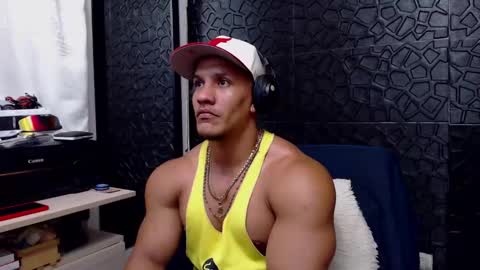 Viktor Herrera online show from 02/25/25, 08:30