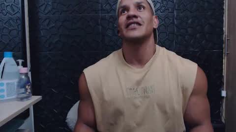 Viktor Herrera online show from 01/08/26, 03:09