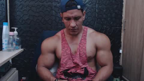 Viktor Herrera online show from 01/15/26, 04:22