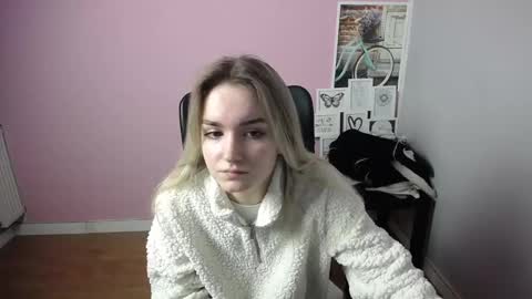 viktoria_lovely online show from 02/03/25, 08:02