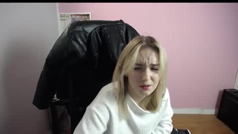 viktoria_lovely online show from 01/16/26, 12:42