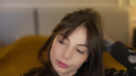 Snapshot of viktoria_storm chatting on 02/16/25, 11:59 Alisa online show from 02/16/25, 11:59