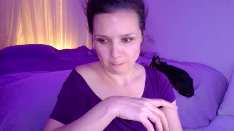 viktoriakiss online show from 11/23/25, 10:42