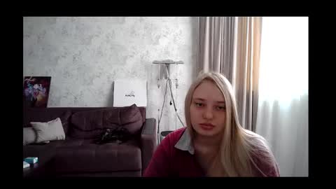 Snapshot of viktorlonsky chatting on 02/21/25, 07:56 viktorlonsky online show from 02/21/25, 07:56