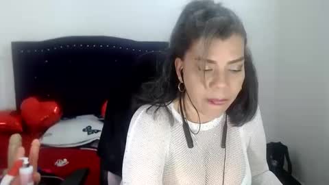 VIKY ADAMS online show from 02/18/25, 01:11