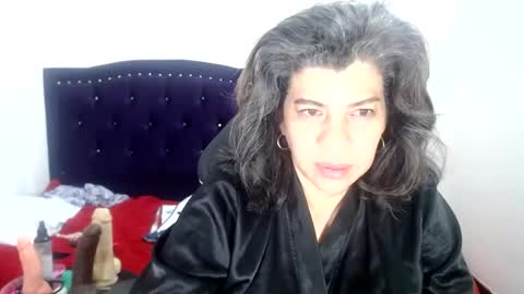 VIKY ADAMS online show from 02/19/25, 10:45