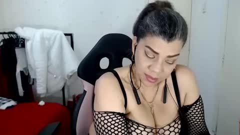 VIKY ADAMS online show from 03/12/25, 02:30