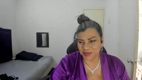 VIKY ADAMS online show from 10/14/25, 03:13