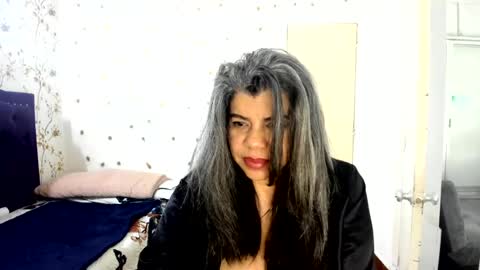 Snapshot of vikyadams chatting on 07/06/26, 10:56 VIKY ADAMS online show from 07/06/26, 10:56