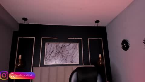 Victoria online show from 11/28/25, 09:28