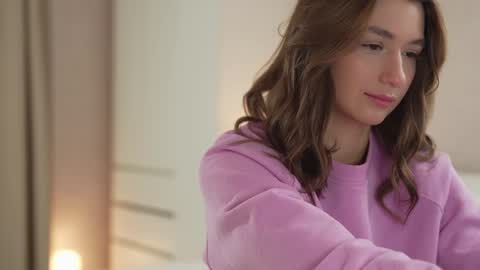 Lana online show from 01/17/25, 12:21