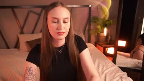 Snapshot of vimilka chatting on 05/10/26, 12:10 Vi online show from 05/10/26, 12:10