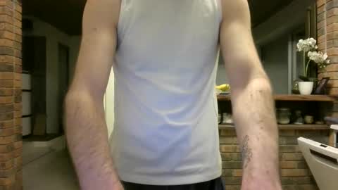 Snapshot of vince_du_80 chatting on 06/07/26, 03:54 Vince online show from 06/07/26, 03:54
