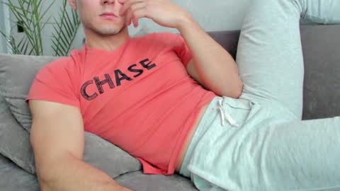 Snapshot of vincent_o chatting on 12/26/24, 11:21 Vincent. uncut 18cm online show from 12/26/24, 11:21