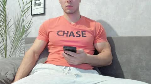 Snapshot of vincent_o chatting on 02/11/25, 02:24 Vincent. uncut 18cm online show from 02/11/25, 02:24