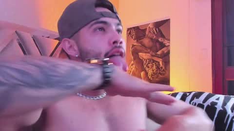 Vincent online show from 04/24/26, 04:15