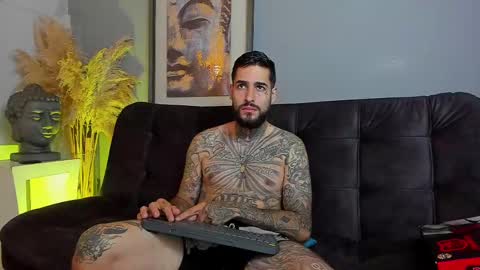 Snapshot of vincentsartori chatting on 11/14/25, 07:34 Vincent Sartori online show from 11/14/25, 07:34