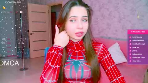 Vinkiepinkie online show from 11/28/25, 04:53