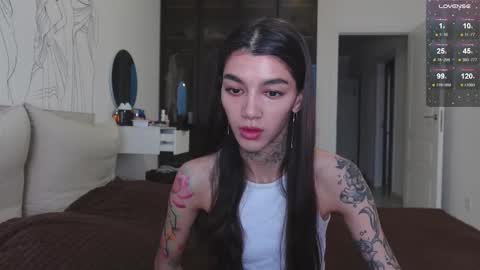 vinkitinkii online show from 10/26/25, 07:14