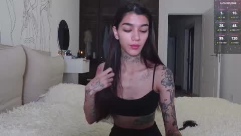 vinkitinkii online show from 11/13/25, 04:11