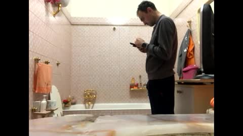 Zenith online show from 12/30/24, 06:27