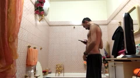 Zenith online show from 10/08/25, 11:19