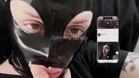 Diva Silvia online show from 11/10/25, 04:06