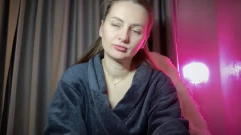 Funny  girl online show from 10/23/25, 01:05