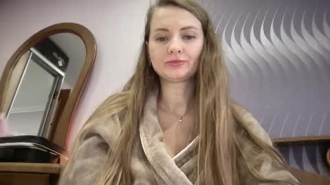 Funny  girl online show from 12/03/25, 09:40