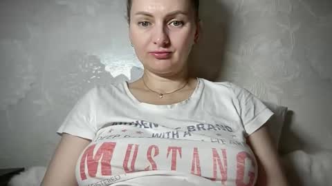 Funny  girl online show from 04/19/26, 11:42