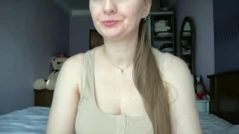 Snapshot of viola_1 chatting on 07/01/26, 03:19 Funny girl online show from 07/01/26, 03:19