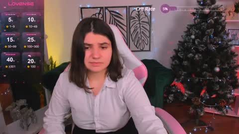 Snapshot of viola__shy chatting on 01/03/25, 12:11 Viola online show from 01/03/25, 12:11