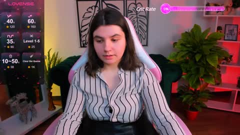 Snapshot of viola__shy chatting on 01/22/25, 12:16 Viola online show from 01/22/25, 12:16
