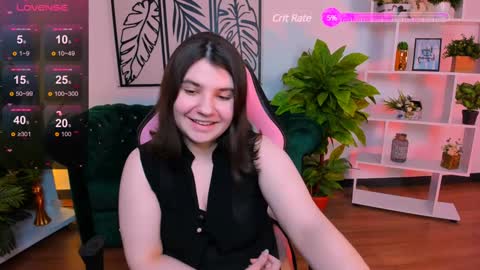 Snapshot of viola__shy chatting on 02/08/25, 12:28 Viola online show from 02/08/25, 12:28