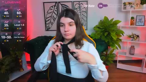 Snapshot of viola__shy chatting on 03/12/25, 12:53 Viola online show from 03/12/25, 12:53