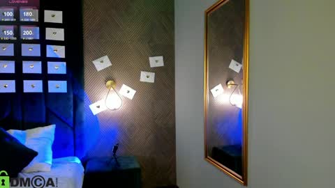 Viola online show from 04/05/26, 01:03