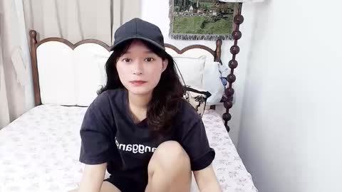 Snapshot of violazona chatting on 03/16/26, 08:40 Zona online show from 03/16/26, 08:40