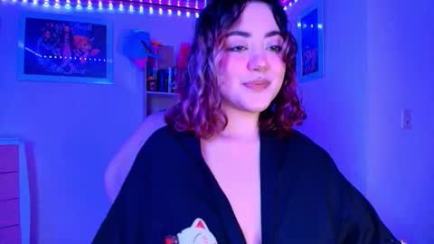 violet online show from 11/23/25, 07:08